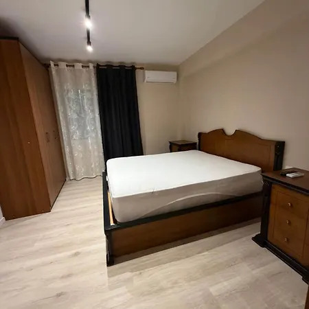 Cozy * Tirana